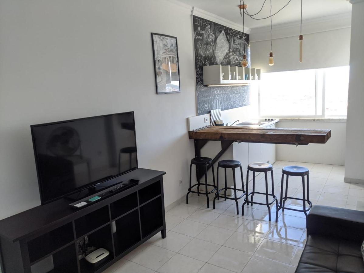 In Bed With Lisbon 11K Apartment Amadora Luaran gambar